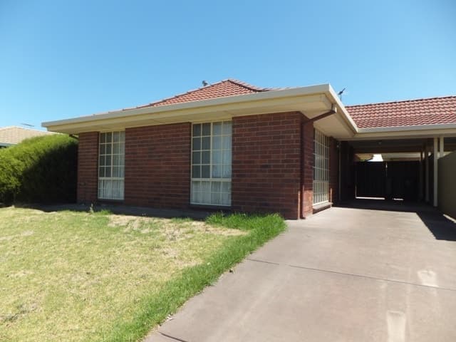 8 Douglas Avenue HILLCREST, Hillcrest - Image 1
