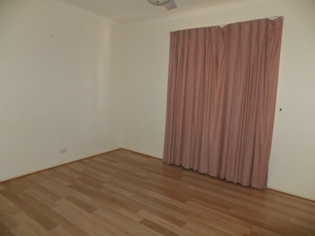 8 Douglas Avenue HILLCREST, Hillcrest - Thumbnail 6
