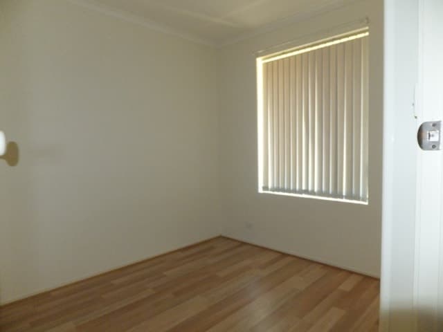 8 Douglas Avenue HILLCREST, Hillcrest - Thumbnail 7