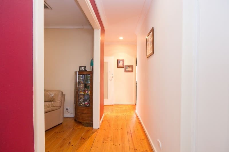 31 Clearview Ave CLEARVIEW, Clearview - Thumbnail 7