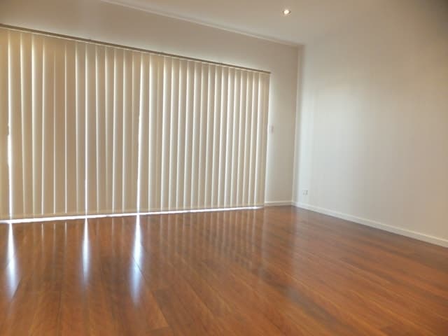 7 Manchester Parade NORTHGATE, Northgate - Thumbnail 3