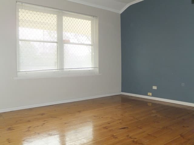 16 Fitzgerald Avenue ENFIELD, Enfield - Thumbnail 4