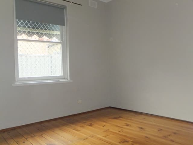 16 Fitzgerald Avenue ENFIELD, Enfield - Thumbnail 5