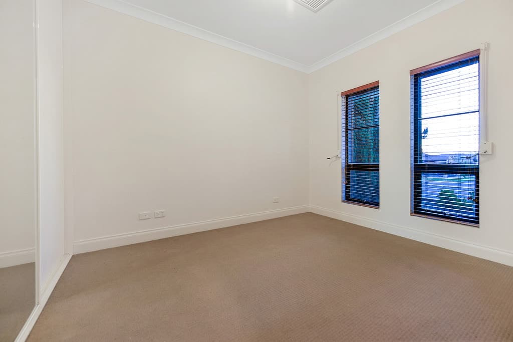 142 Fosters Road HILLCREST, Hillcrest - Thumbnail 8