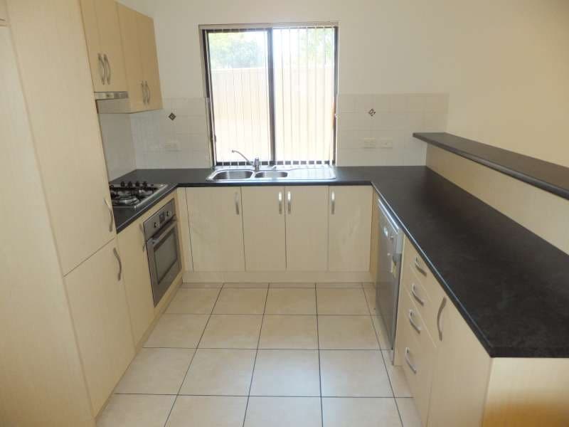 144 Fosters Rd HILLCREST, Hillcrest - Thumbnail 2