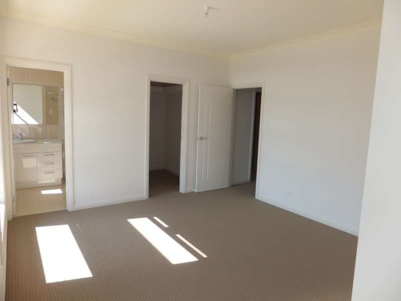 20 Neale Lane NORTHGATE, Northgate - Thumbnail 3