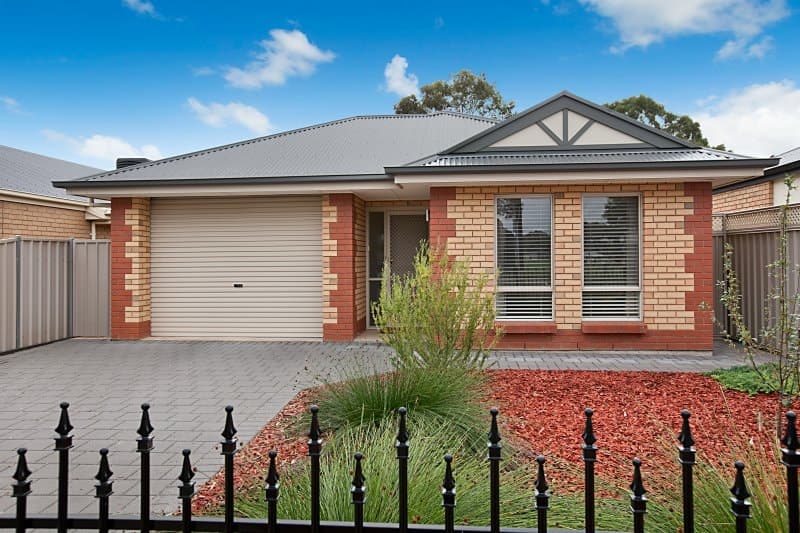 4 Charles Street NORTHFIELD, Northfield - Image 1