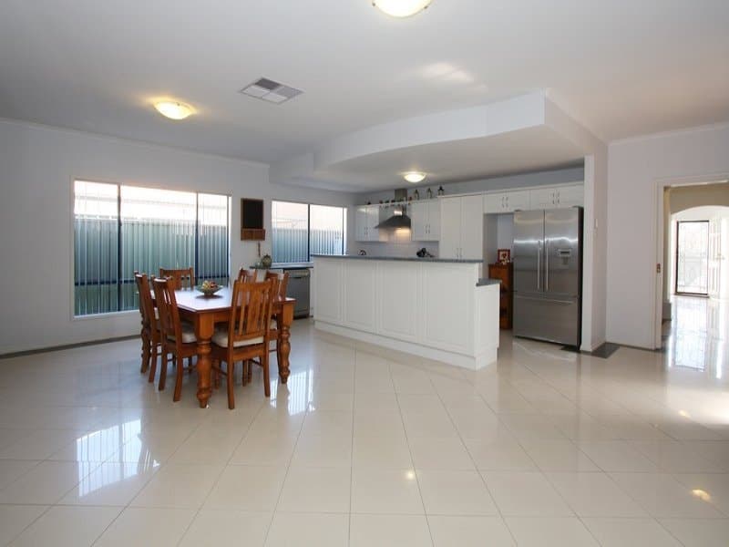 115 Sanctuary Drive MAWSON LAKES, Mawson Lakes - Thumbnail 4