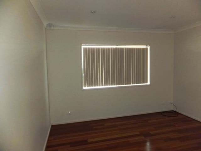 9 Dumfries Avenue NORTHFIELD, Northfield - Thumbnail 8