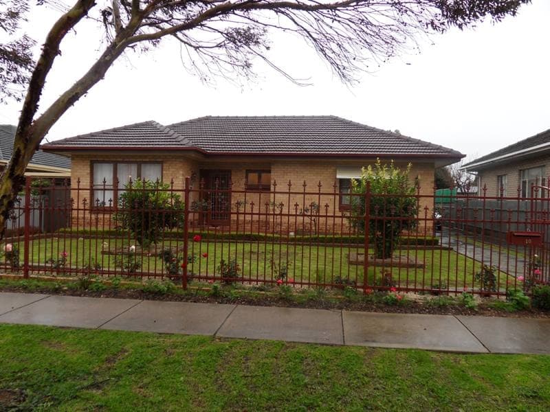 10 Branson Avenue CLEARVIEW, Clearview - Image 1