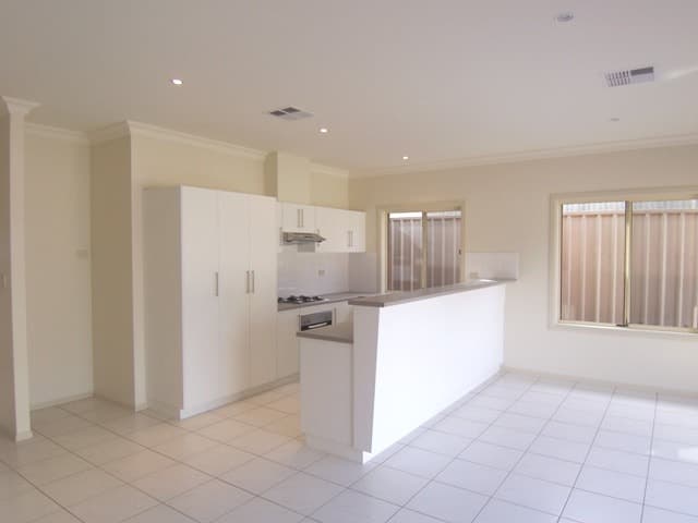 19 Gascoyne Avenue HILLCREST, Hillcrest - Thumbnail 2