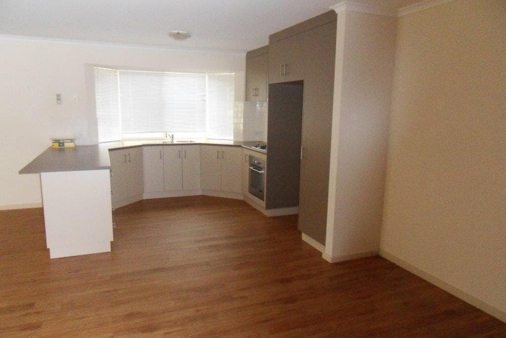 37 Waterside Drive BURTON, Burton - Thumbnail 2