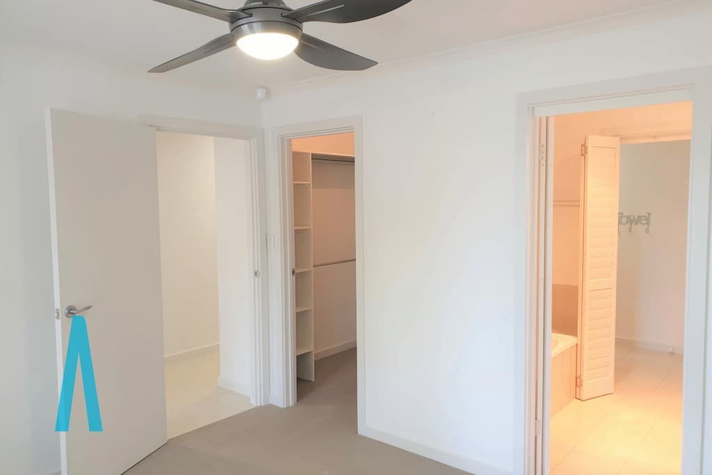 2b Southbury Road ENFIELD, Enfield - Thumbnail 6