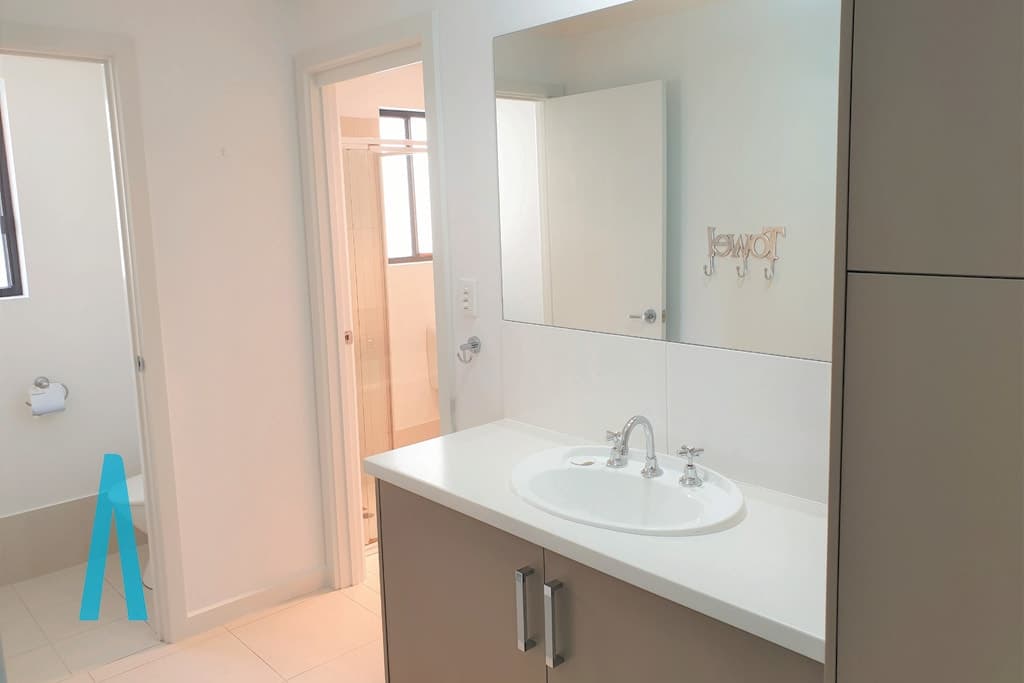 2b Southbury Road ENFIELD, Enfield - Thumbnail 7