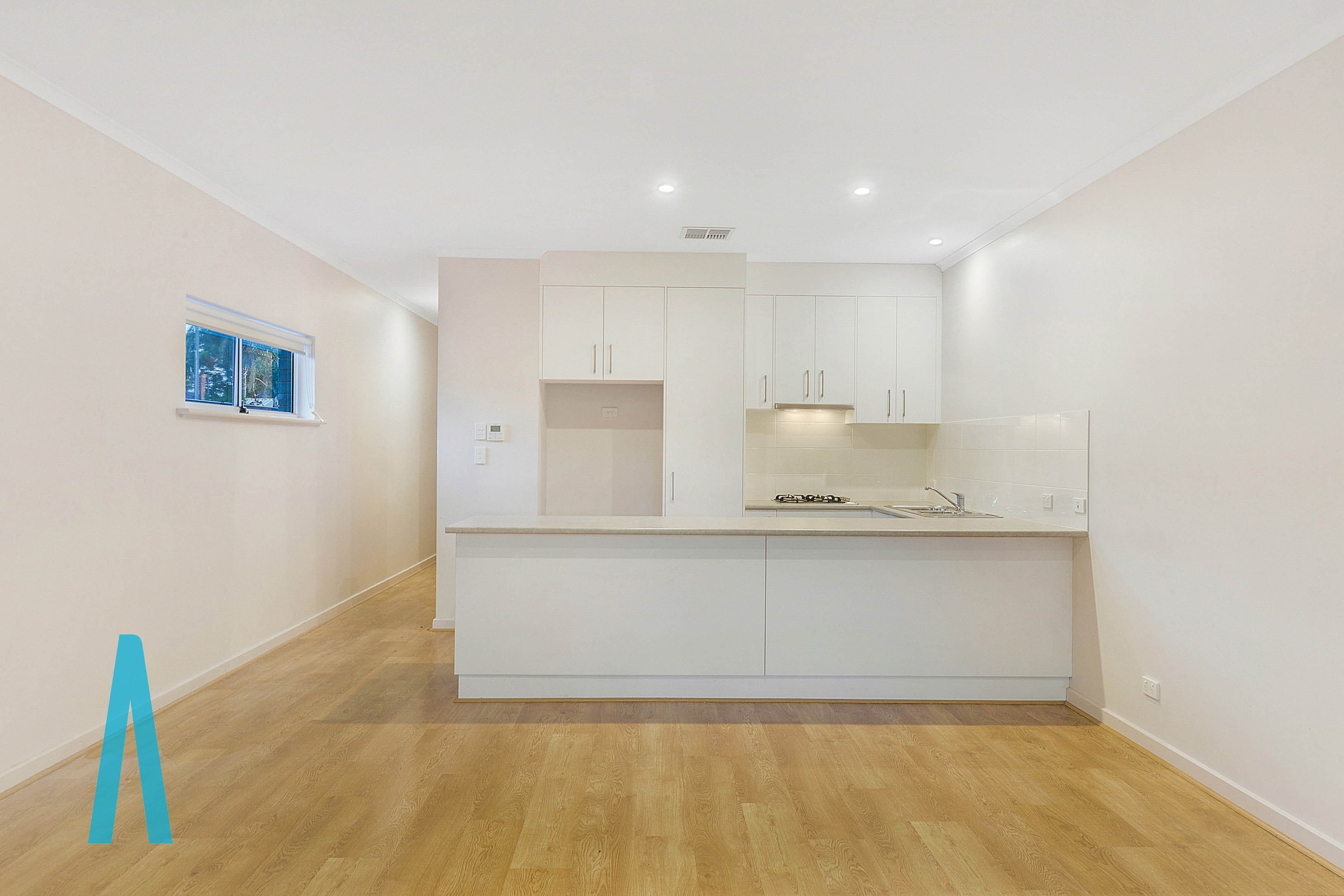 38 B Warwick St ENFIELD, Enfield - Thumbnail 3