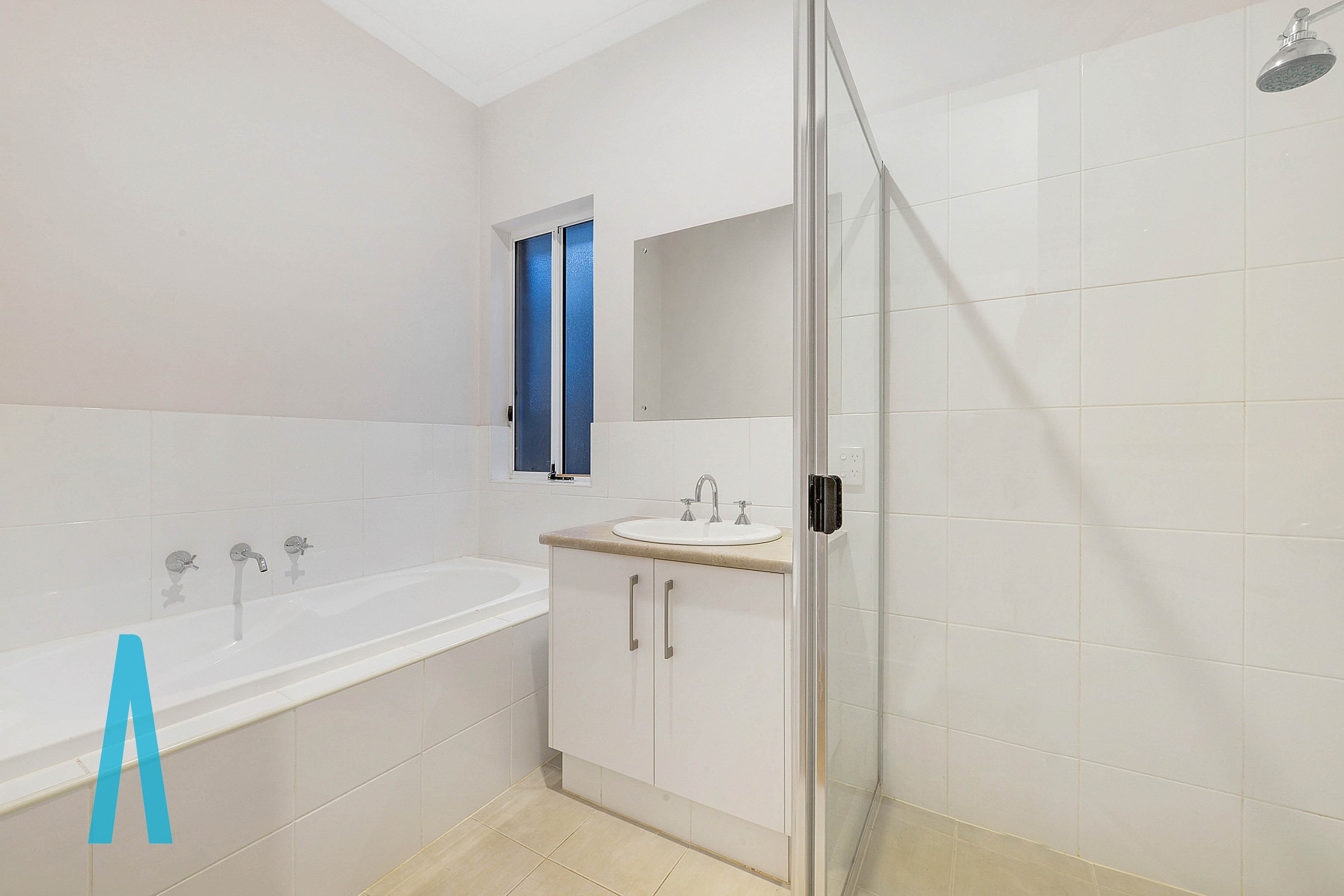 38 B Warwick St ENFIELD, Enfield - Thumbnail 8