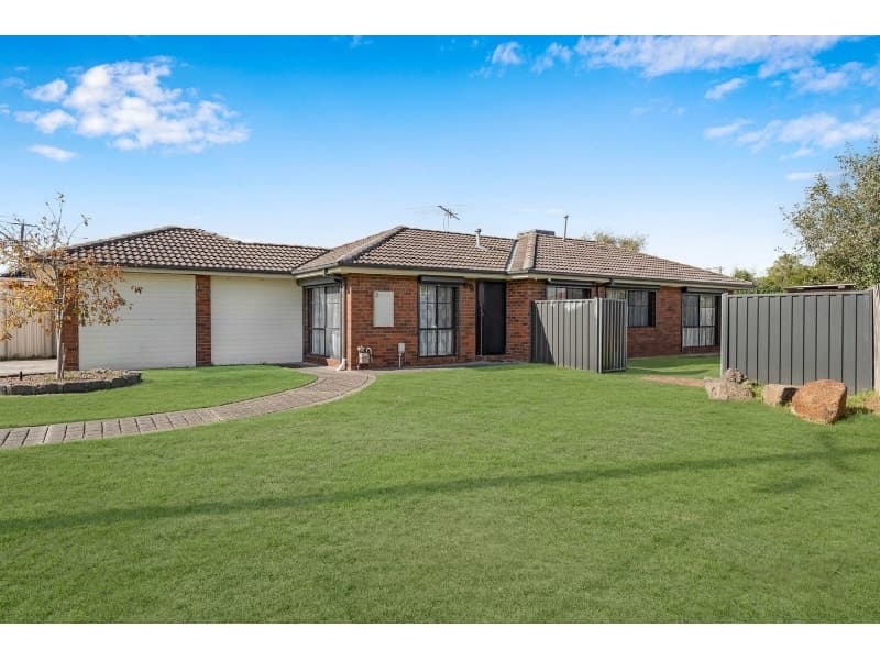 77 Banbury Crescent, CRAIGIEBURN, VIC, Craigieburn - Image 1