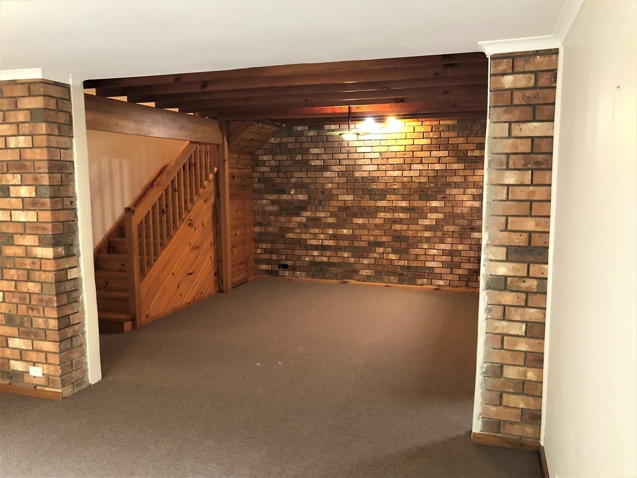 31 Jikara Drive, Glen Osmond, Glen Osmond - Thumbnail 2