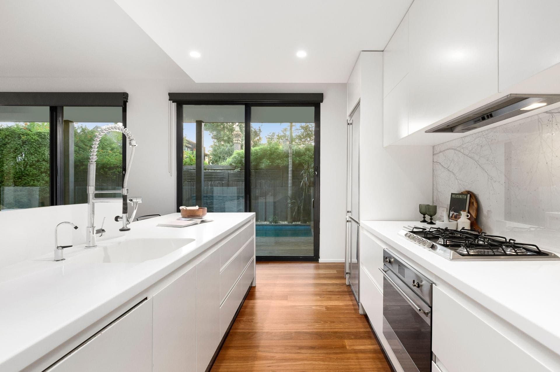40 Elwood Street, Brighton, Brighton - Thumbnail 3