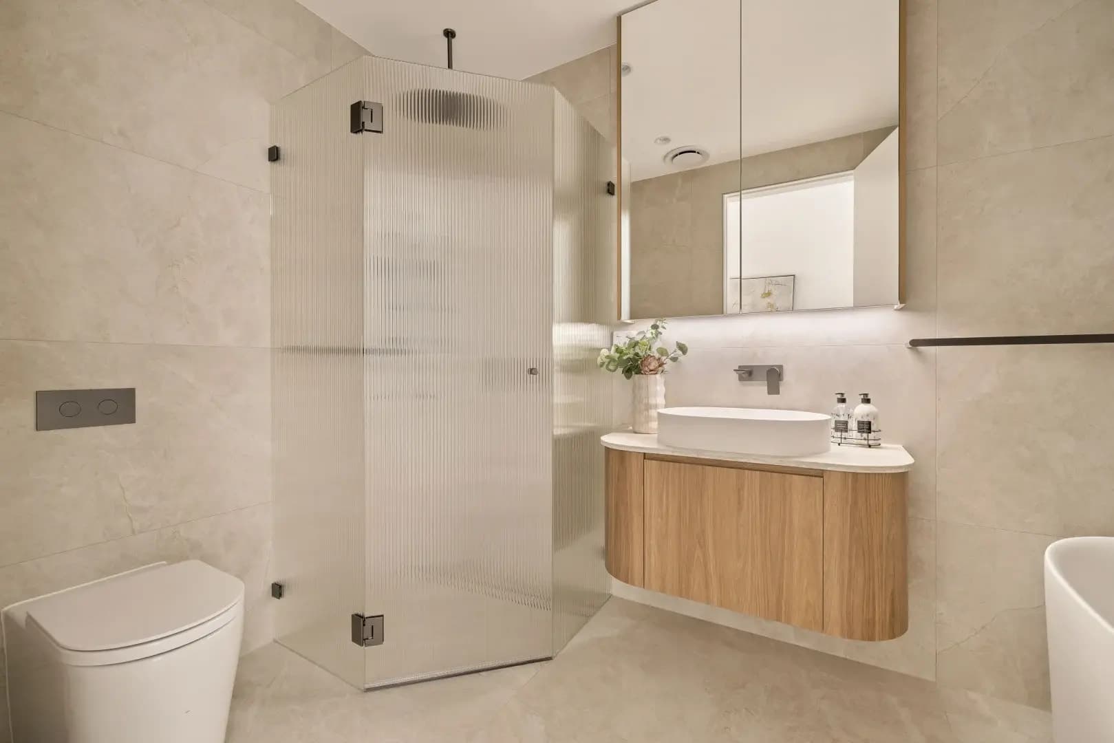 J238/3 Bennelong Pkwy, Wentworth Point - Thumbnail 4