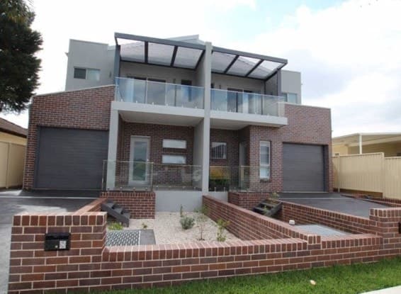 8 Holdsworth St, Merrylands - Image 1