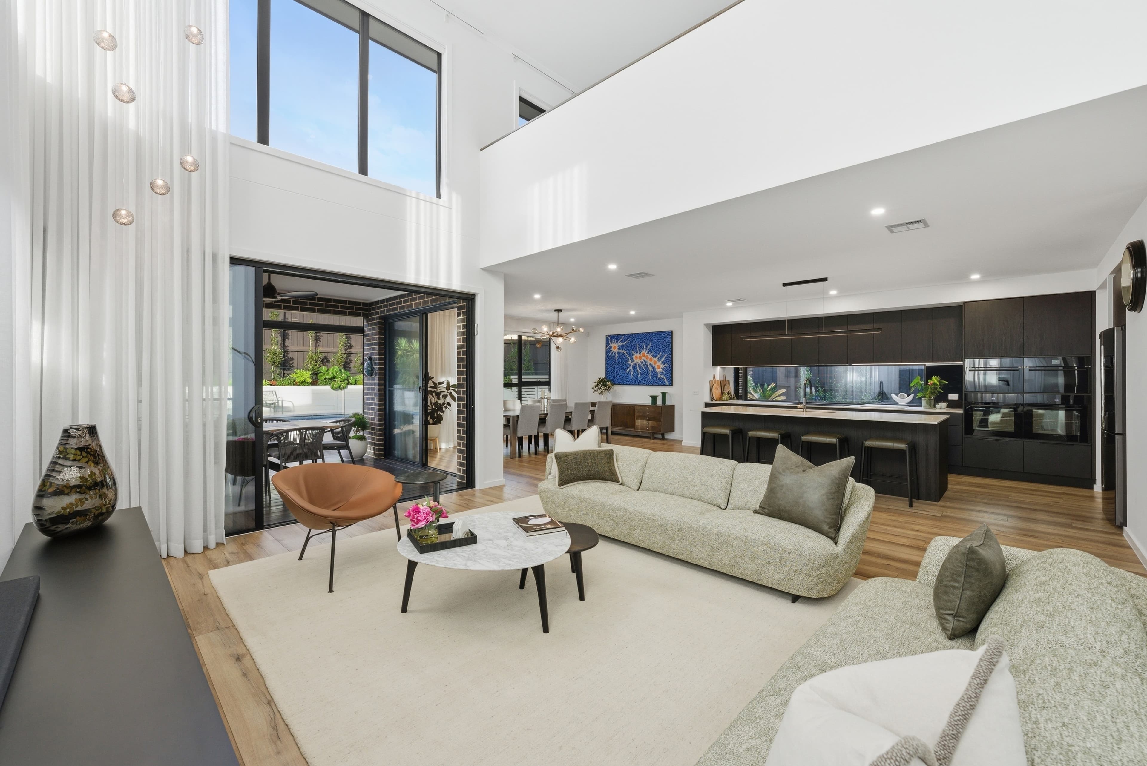 42 Cole Avenue, Kew East - Thumbnail 2