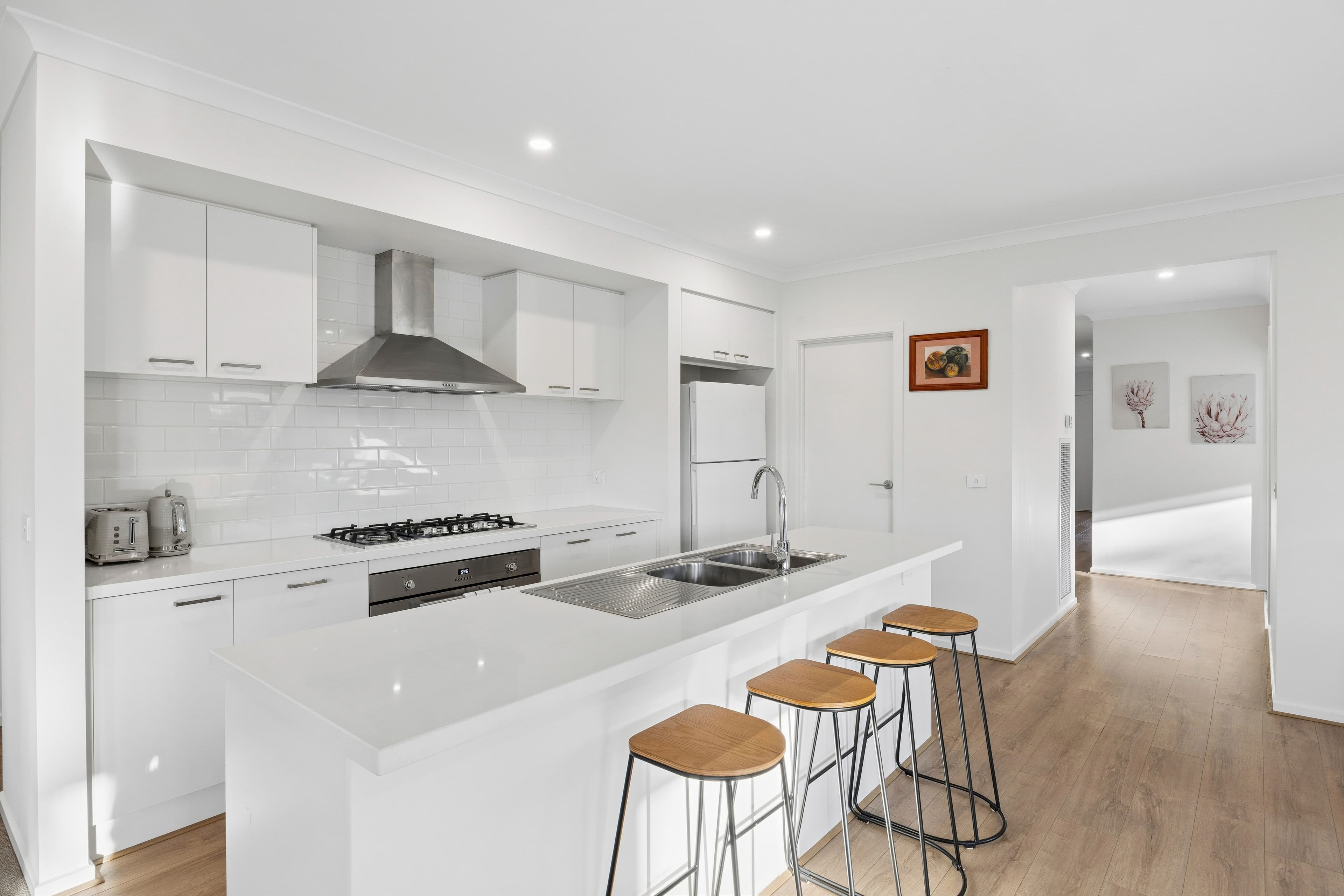 83 Hearn Street, Colac, Colac - Thumbnail 3