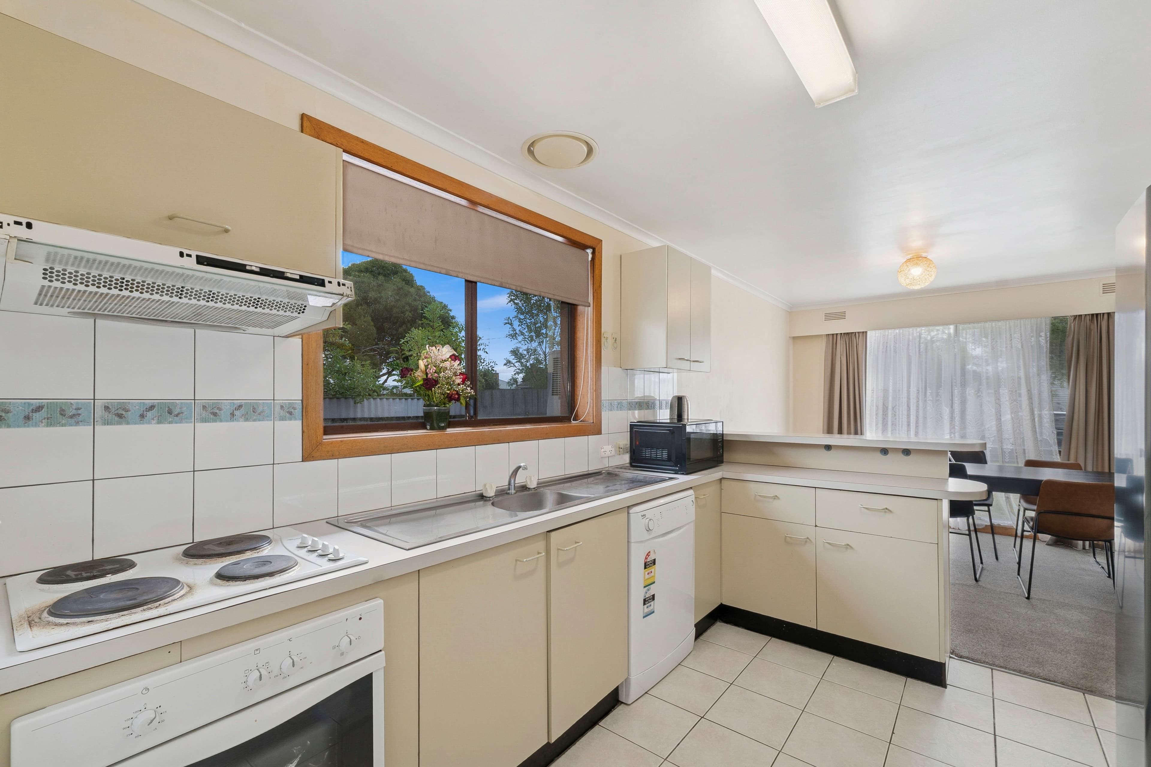 1/28 Hewitt Street, Colac, Colac - Thumbnail 2