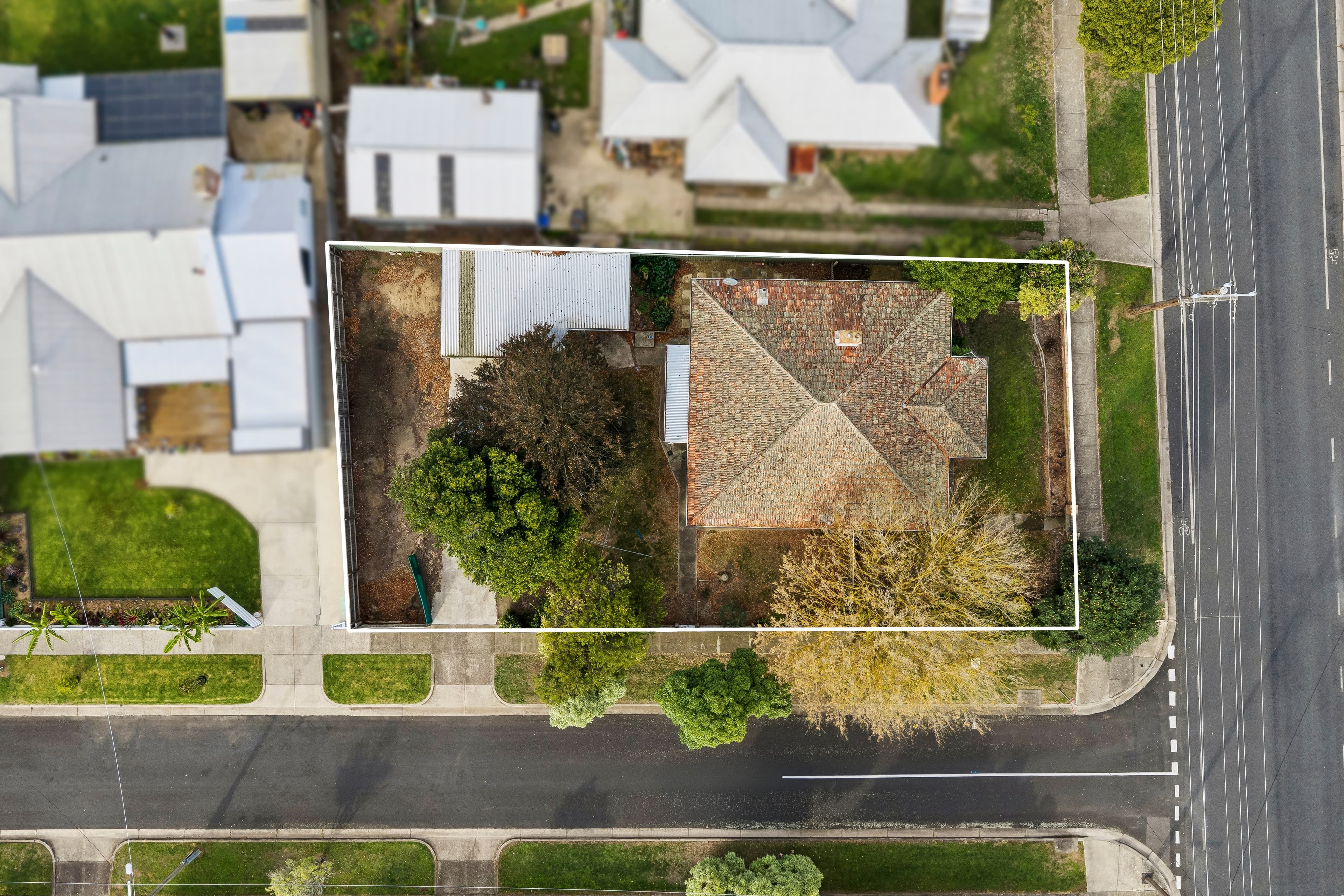 64 Sinclair Street, Colac, Colac - Thumbnail 3