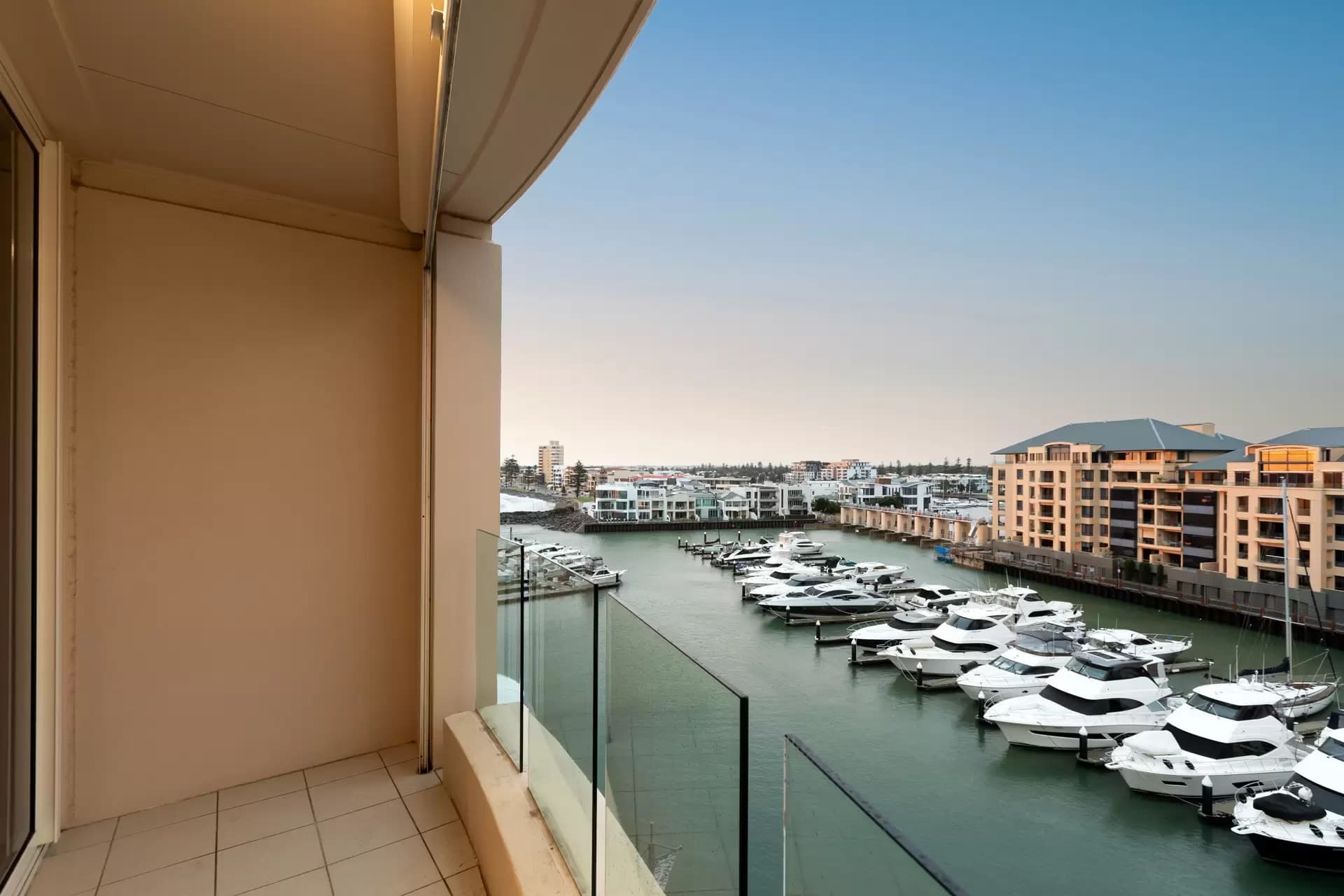 29/7 Holdfast Promenade, Glenelg, Glenelg - Thumbnail 2