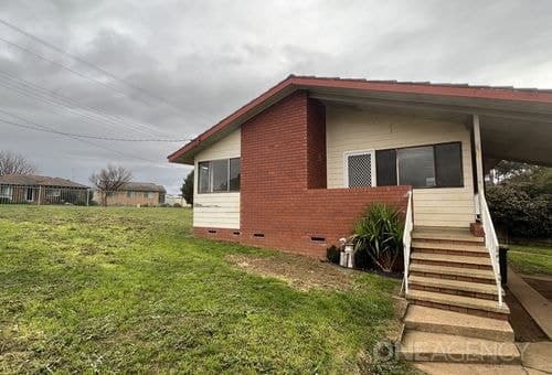 33 Gourock Avenue, Goulburn, Goulburn - Image 1