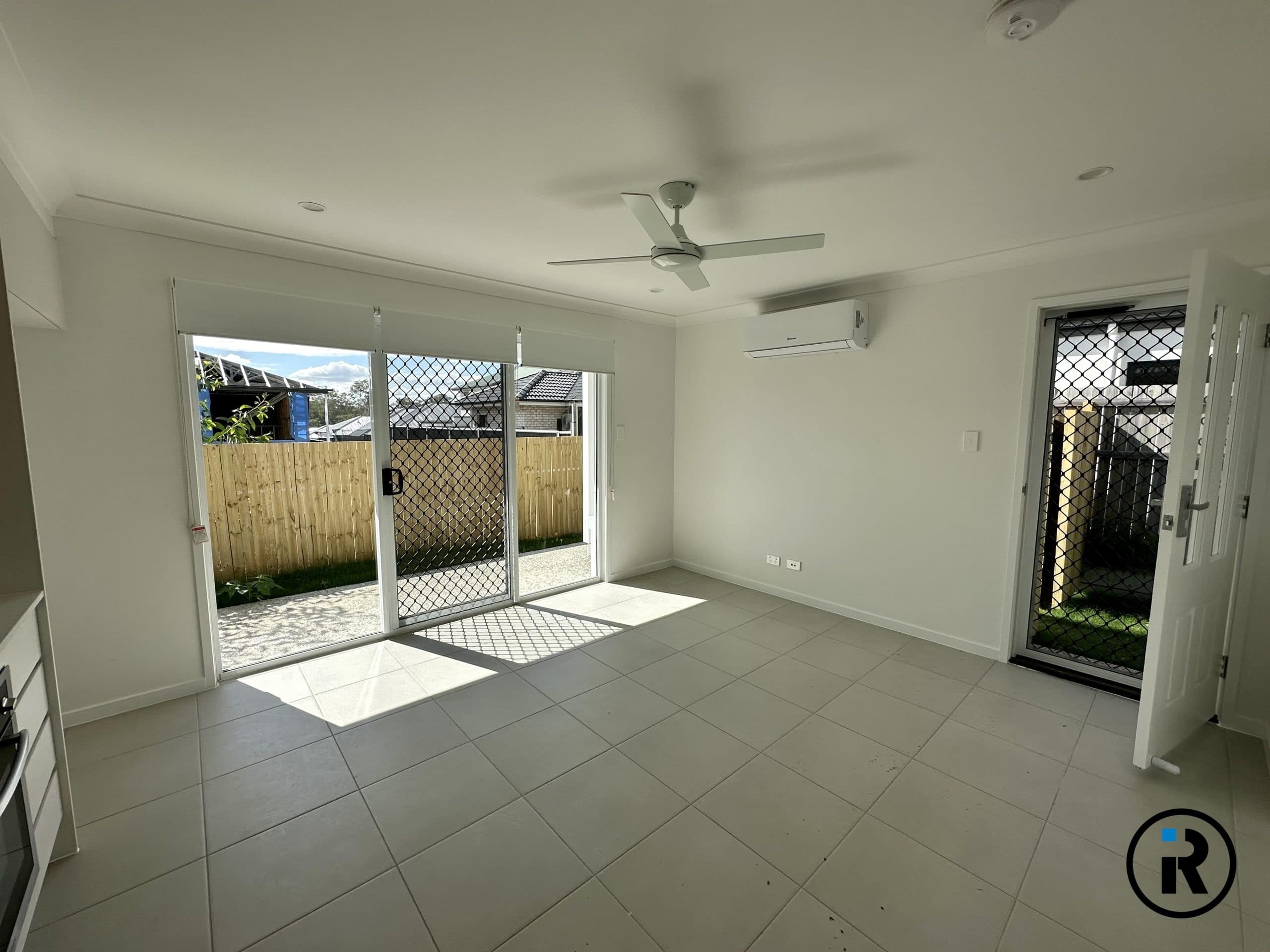 2/32 Argule Street, Hillcrest  QLD  4118, Hillcrest - Thumbnail 3