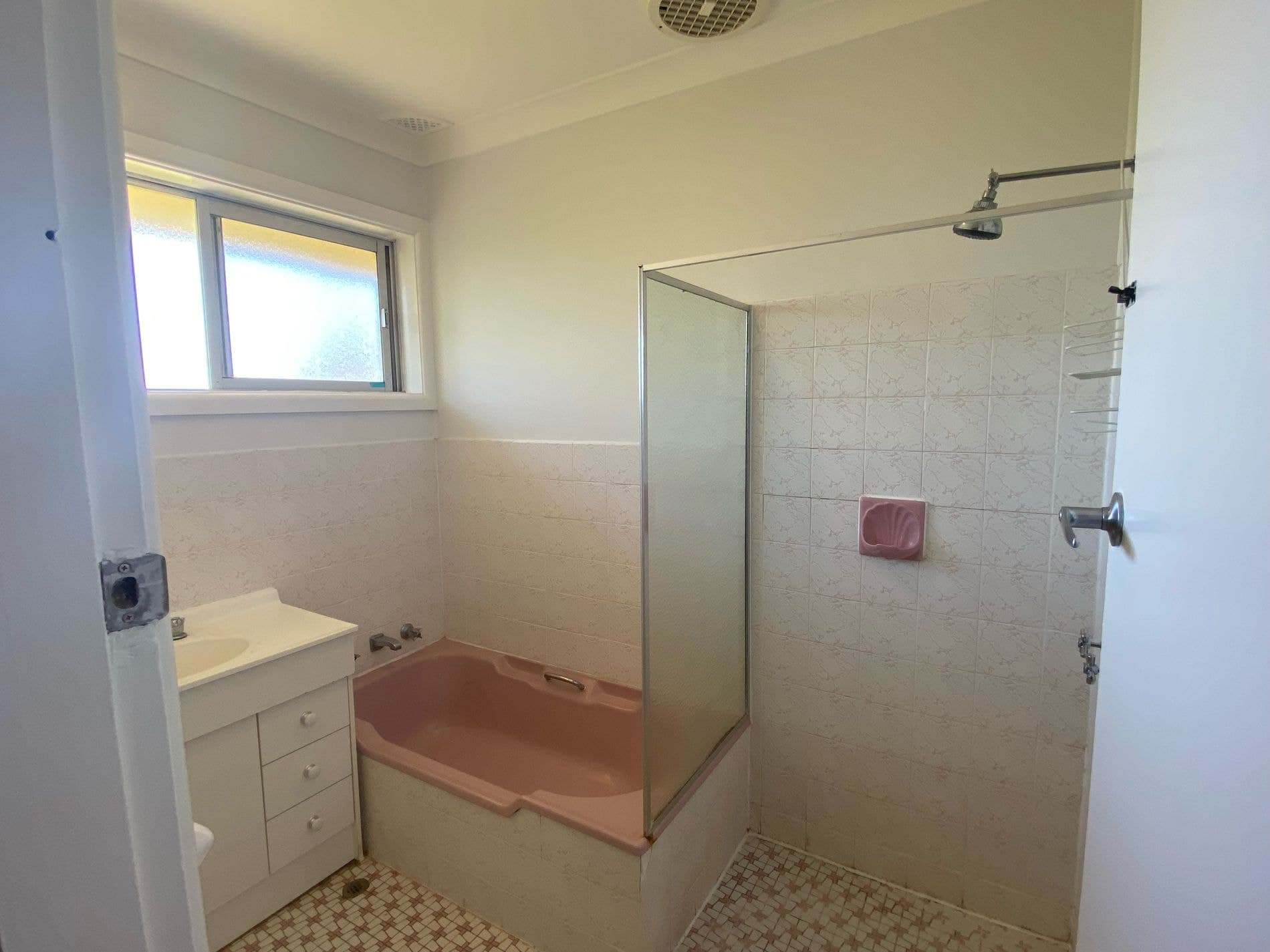 21 Evans Parade, Parkes, Parkes - Thumbnail 6