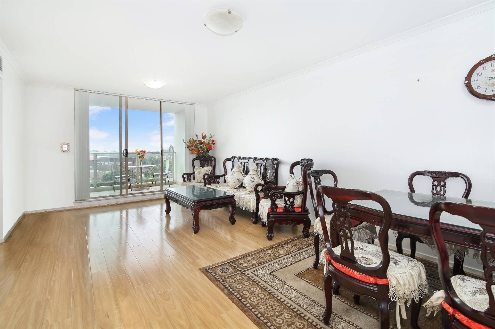 Unit 606, 17-20 The Esplanade, Ashfield - Image 1