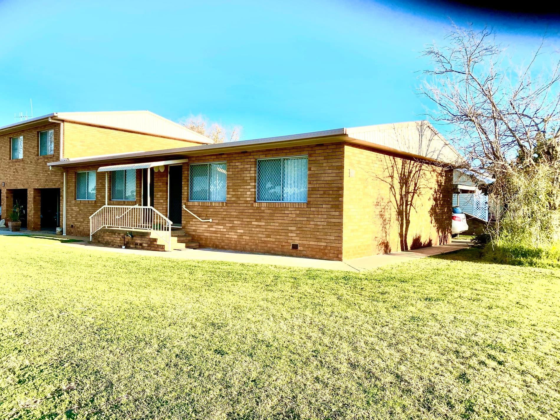 1 / 27 Lynch Street, Parkes, Parkes - Thumbnail 3