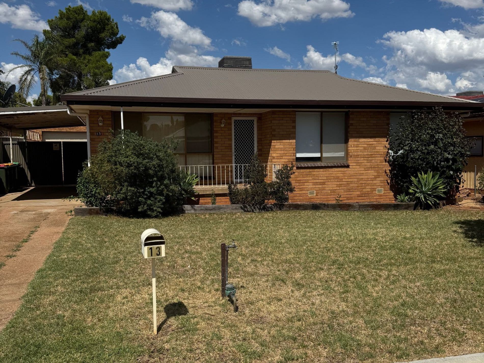 13 Thornbury Street, Parkes, Parkes - Thumbnail 2