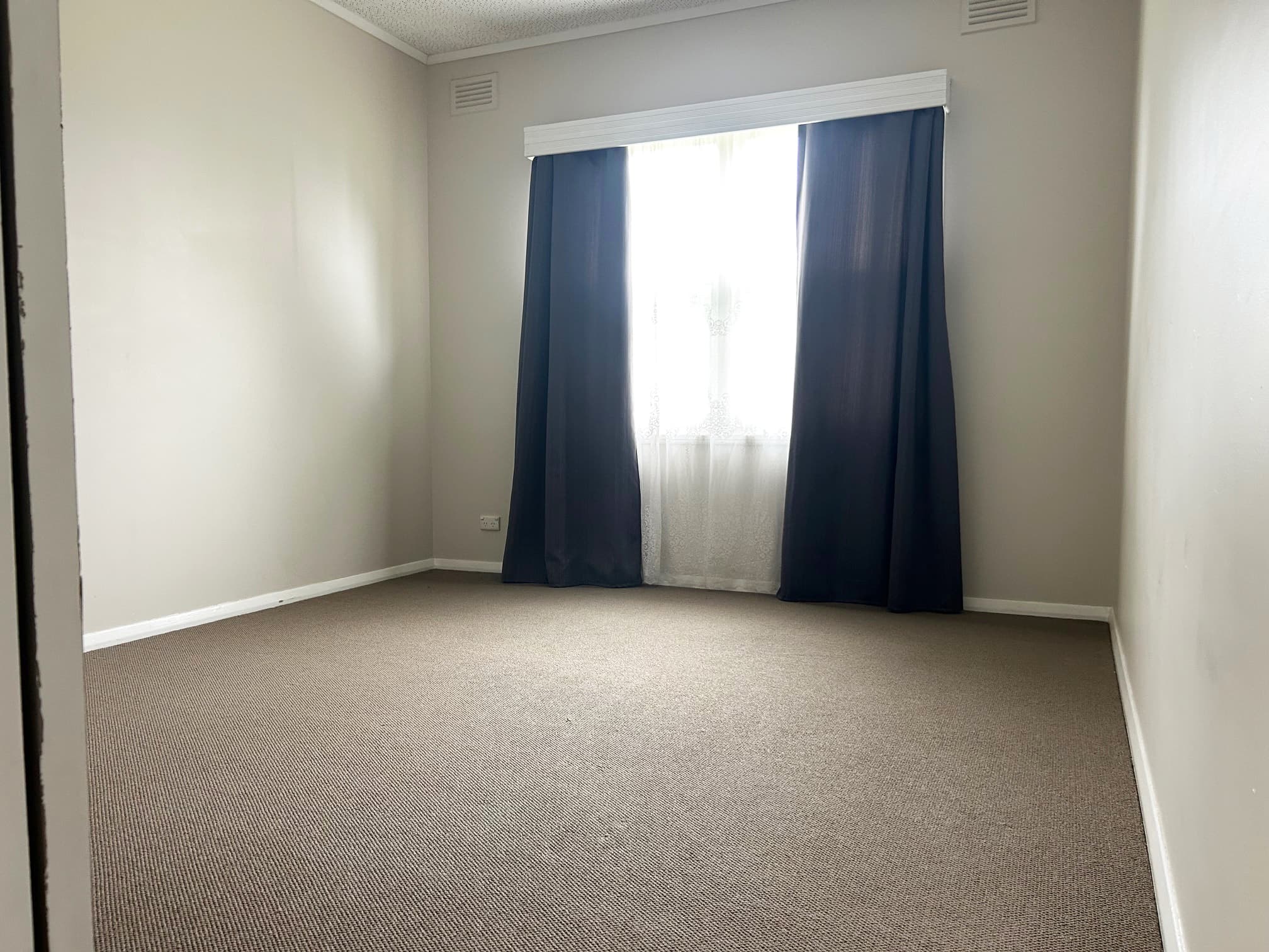 39 KINGFISHER AVENUE, Coleambally, Coleambally - Thumbnail 3