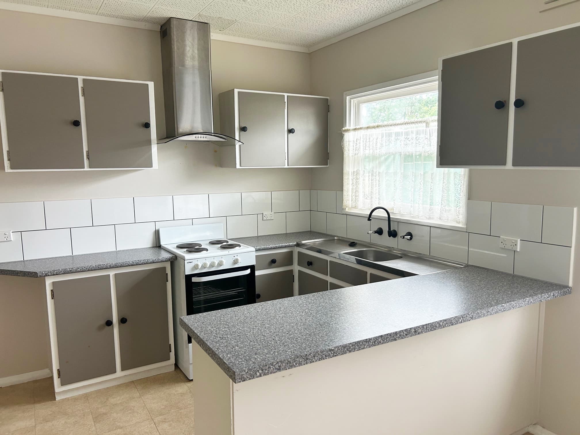 39 KINGFISHER AVENUE, Coleambally, Coleambally - Thumbnail 8