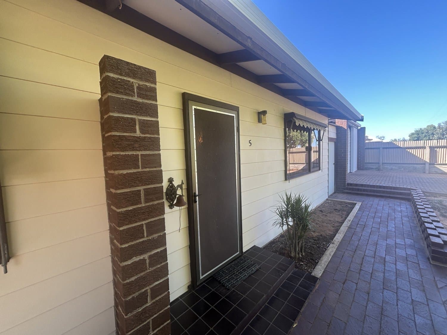 5 Leslie Street, Port Augusta SA 5700, Port Augusta - Image 1