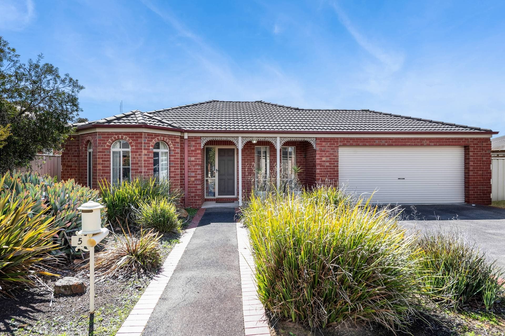 5 Alkoomi Ct, Ascot - Image 1