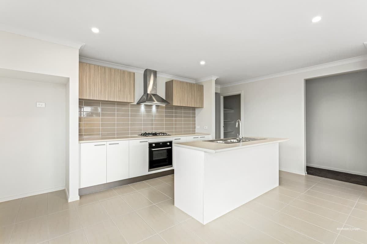 6 Golf View Street, St Leonards, St Leonards - Thumbnail 3