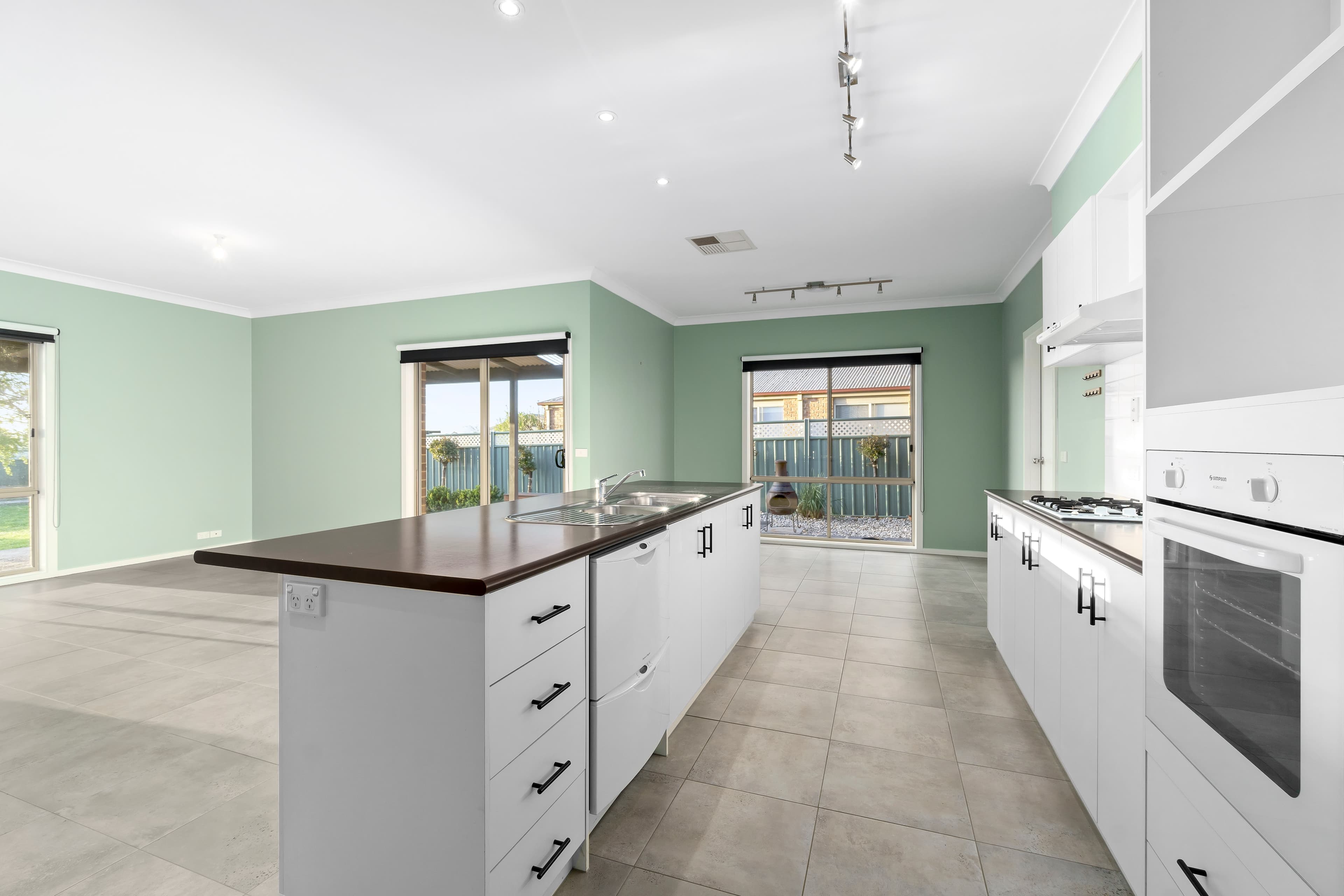 167 Armstrong Street, Colac, Colac - Thumbnail 3