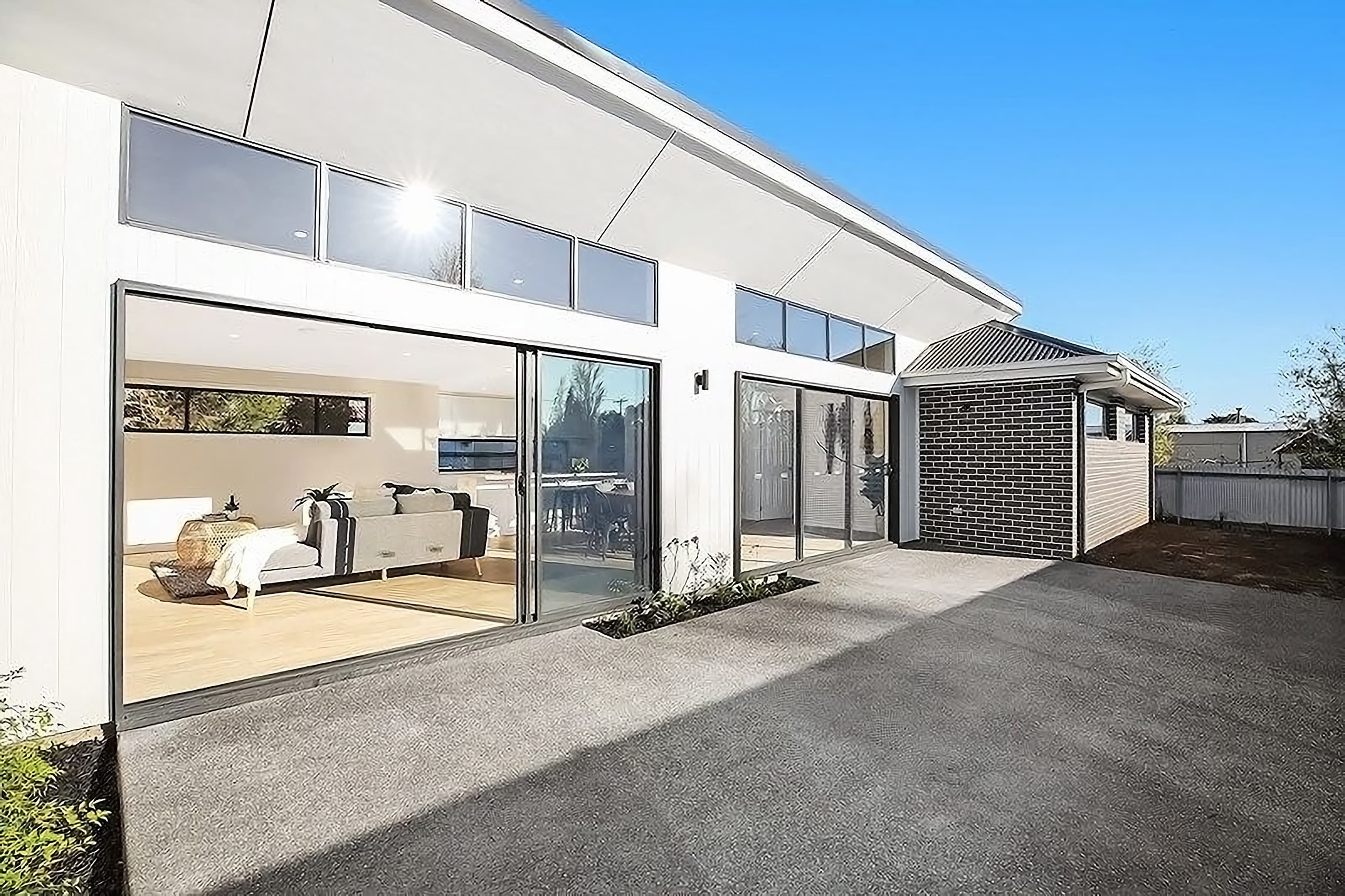 21 Clark Street, Colac, Colac - Thumbnail 8