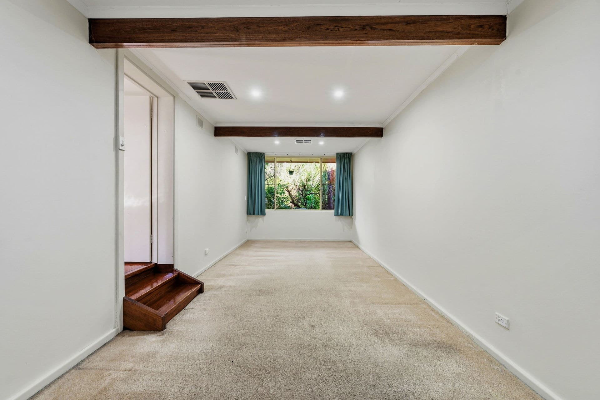 22 Grandview Drive, Tea Tree Gully, Tea Tree Gully - Thumbnail 6