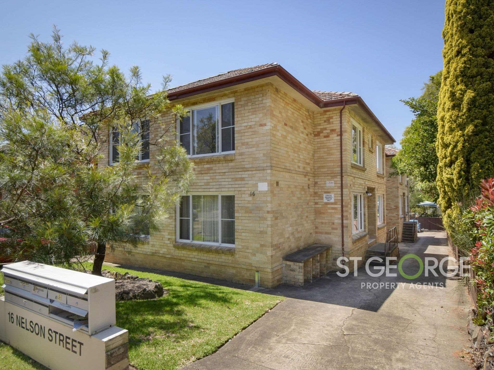 2 / 16 Nelson Street, PENSHURST, Penshurst - Thumbnail 5