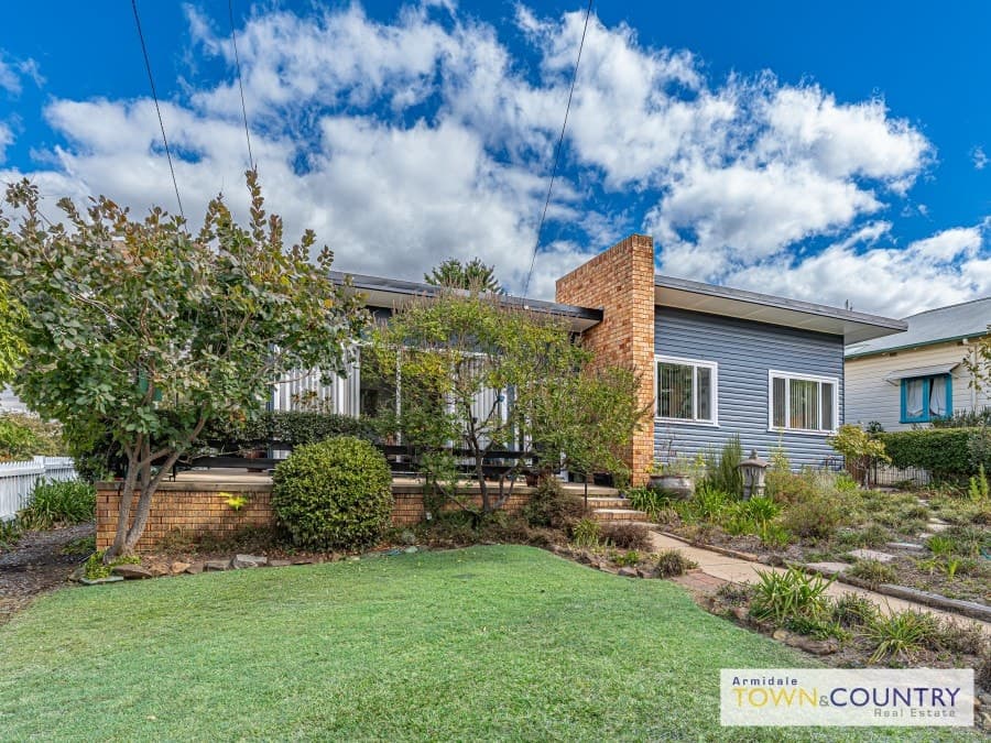 88 Newton Street, Armidale - Image 1
