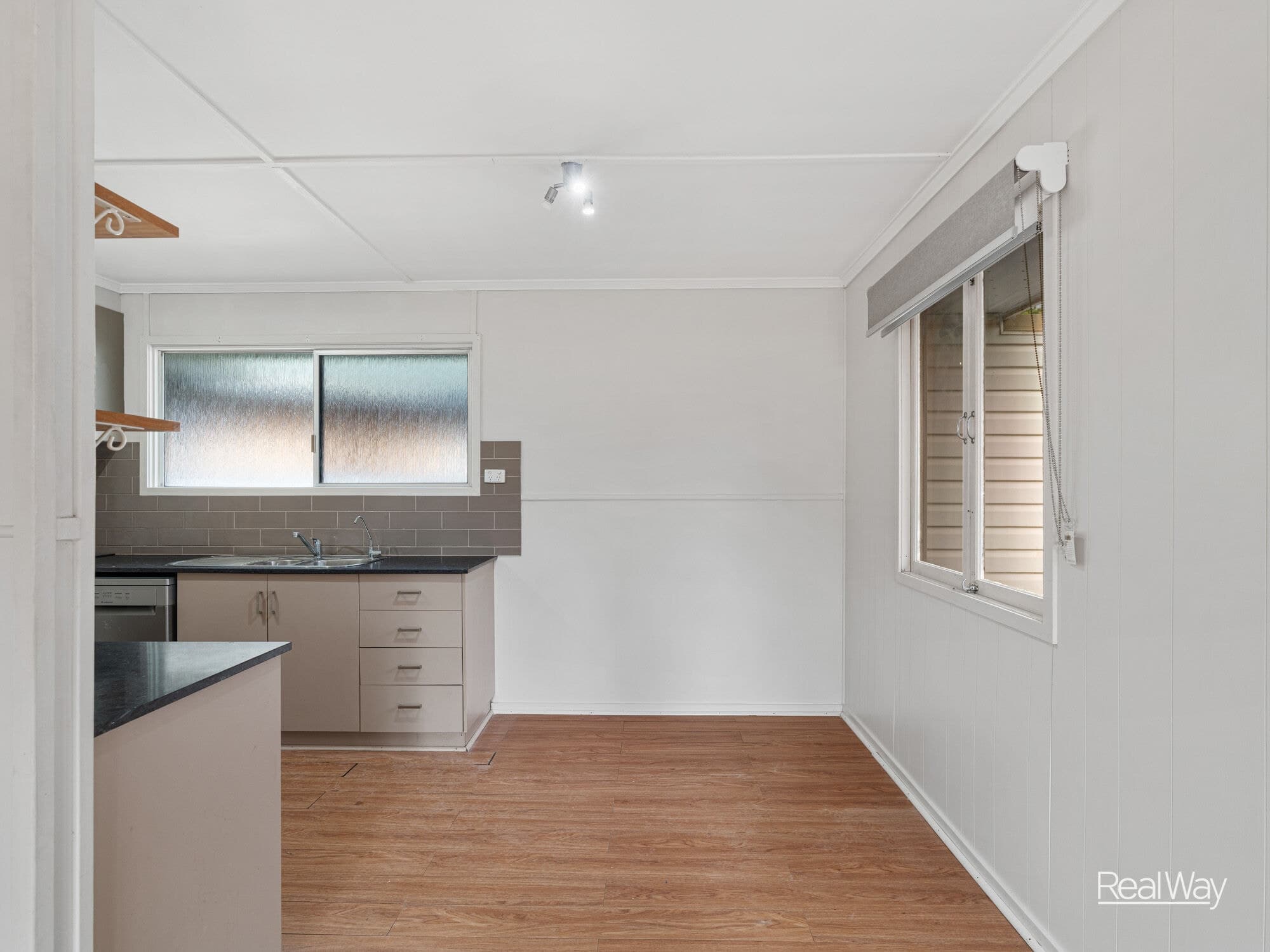 6 Guy Street, Newtown QLD 4350, Newtown - Thumbnail 3