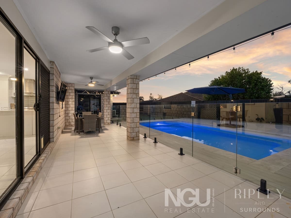 12 Wattle Crescent, Raceview QLD 4305, Raceview - Thumbnail 2