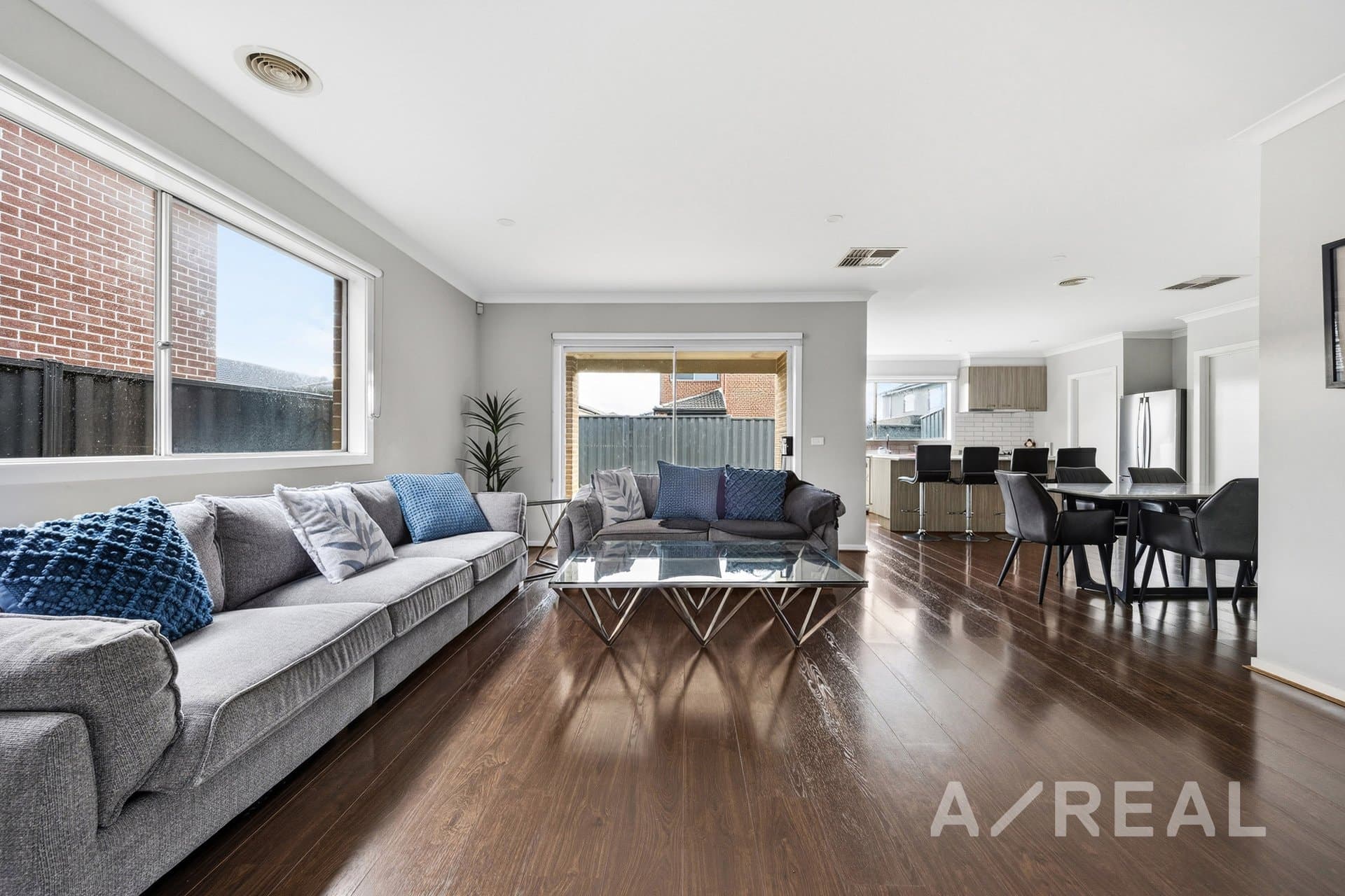 27 Brilliant Street, Roxburgh Park VIC 3064, Roxburgh Park - Thumbnail 5