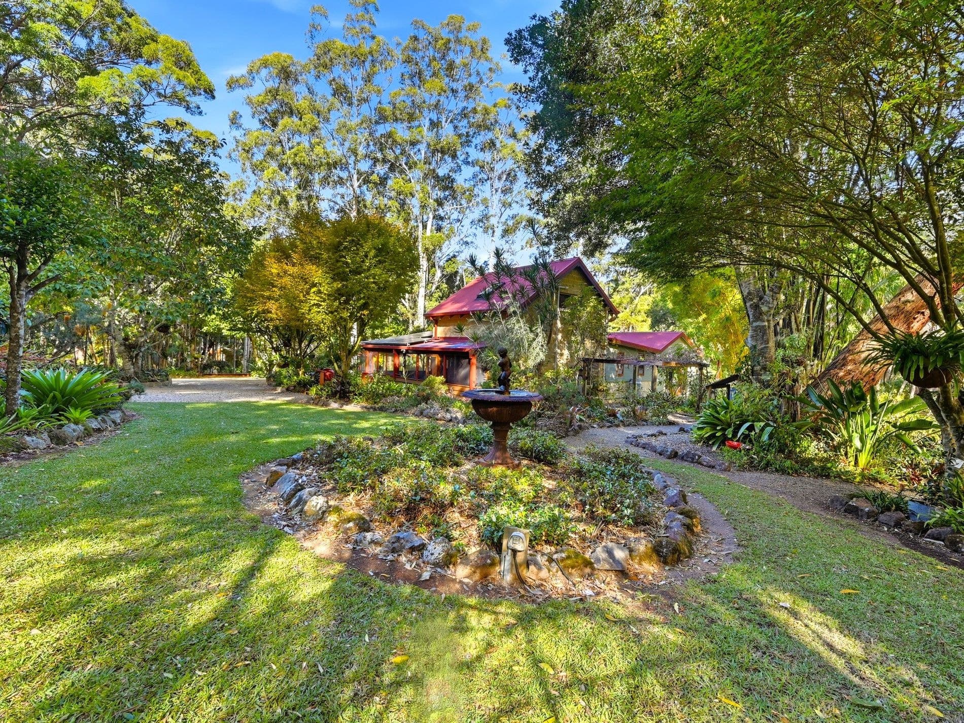 33 Tree Fern Close, REPTON, Repton - Thumbnail 2